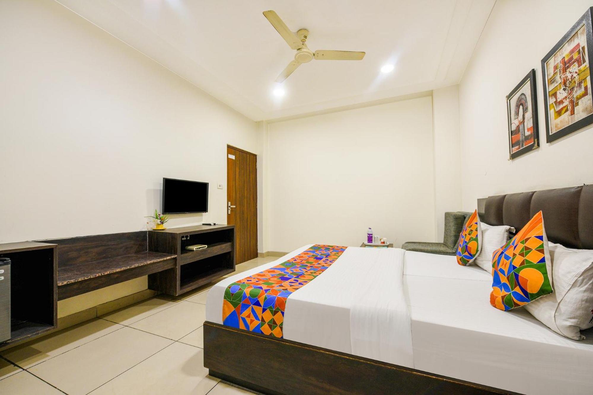Fabhotel Nanda Ludhiana Exterior foto
