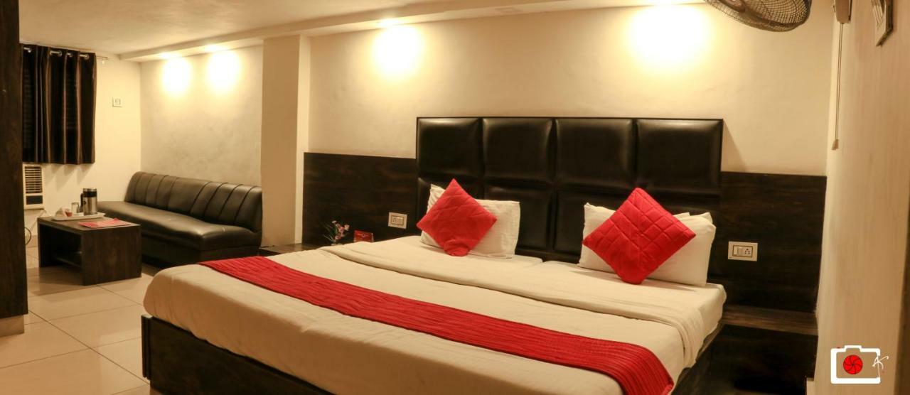 Fabhotel Nanda Ludhiana Exterior foto