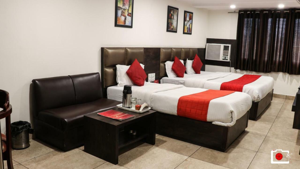 Fabhotel Nanda Ludhiana Exterior foto